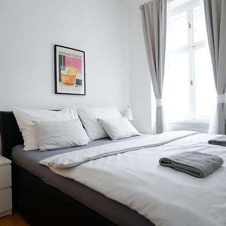 The Dante Prague - Family And Friends Apartments ภายนอก รูปภาพ