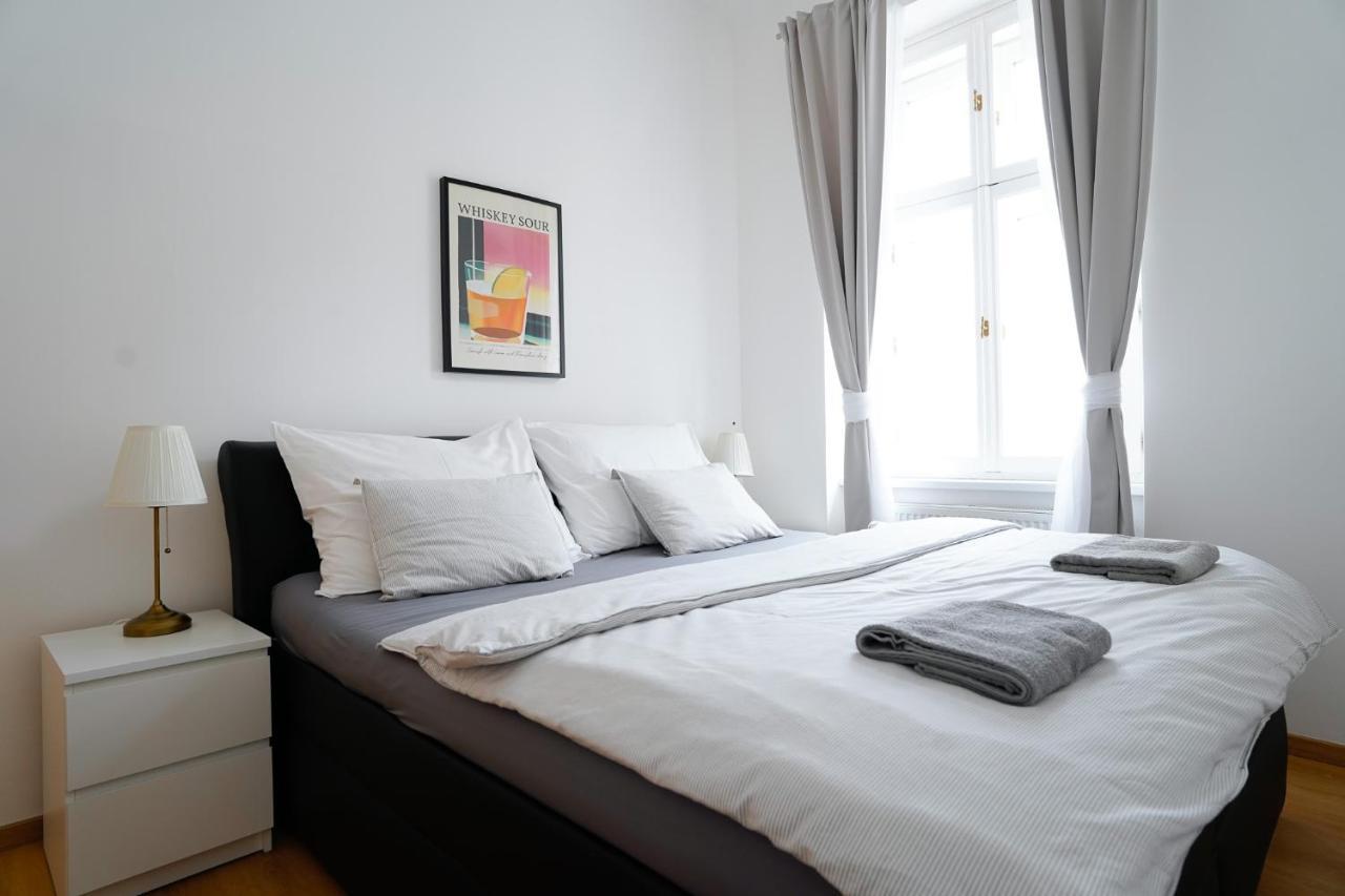 The Dante Prague - Family And Friends Apartments ภายนอก รูปภาพ