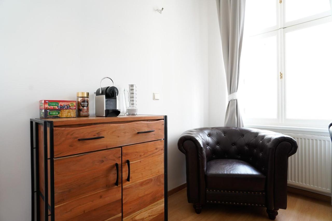 The Dante Prague - Family And Friends Apartments ภายนอก รูปภาพ
